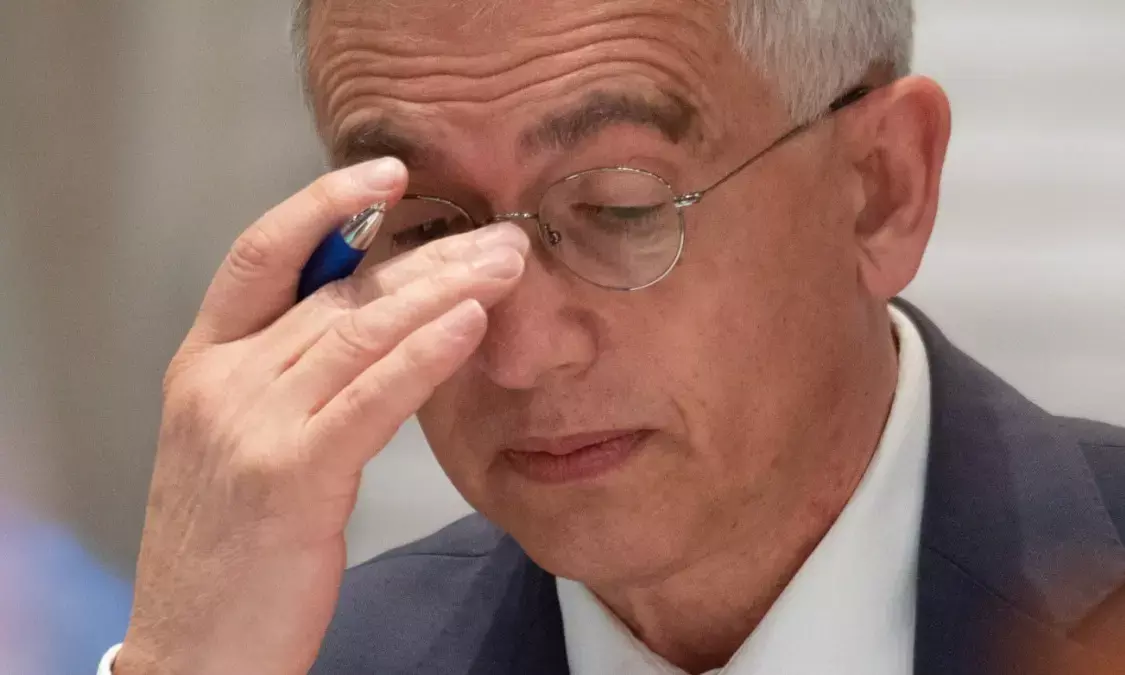 Frankfurts mayor on trial for corruption