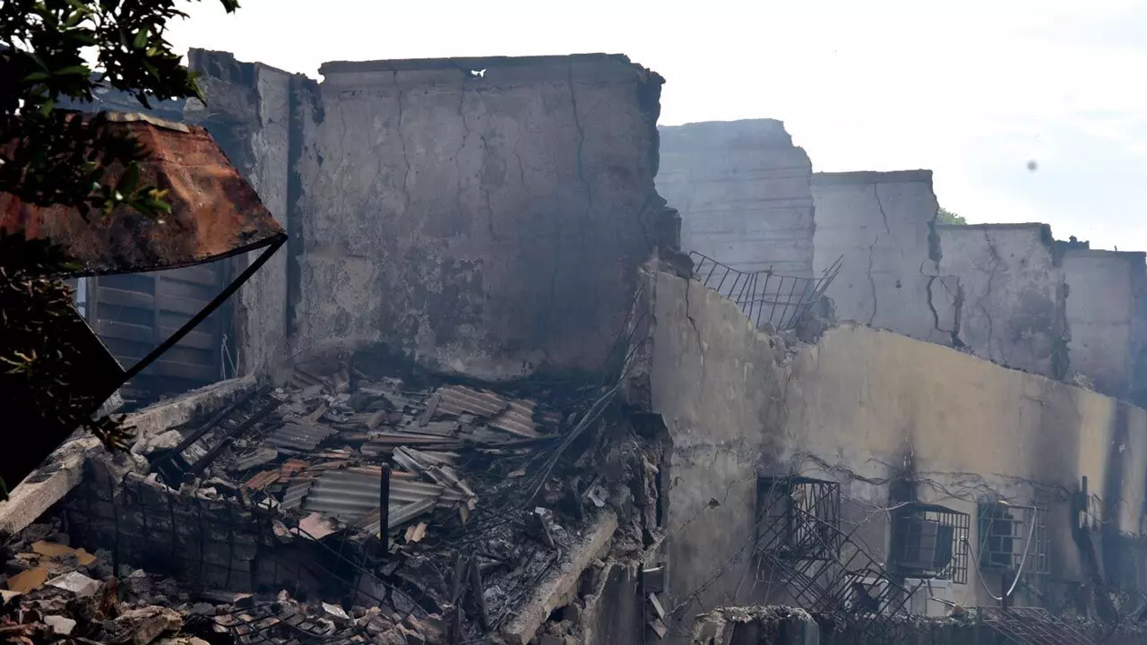 Tejuosho Market fire renders 1,200 artisans jobless — NEMA Tejuosho Market fire renders 1,200 artisans jobless — NEMA