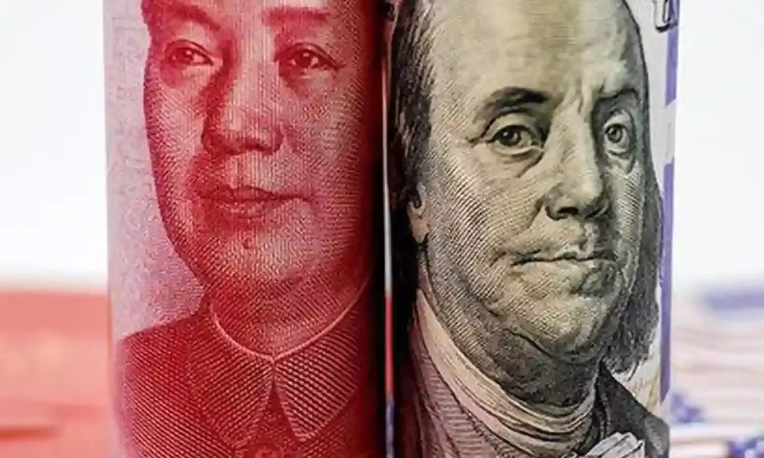 Chinese Yuan drops to 7.2555 against dollar