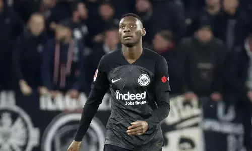 Kolo Muani substitutes injured Nkunku in Frances World Cup squad