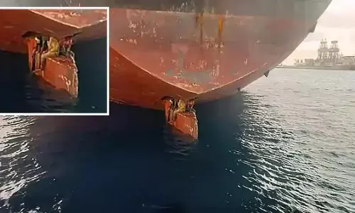 Spanish coastguard rescues three African migrants