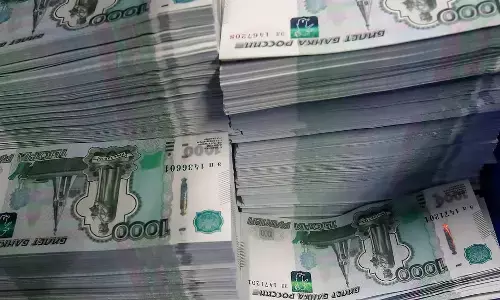 Russian rouble to be authorized as currency in Ukraines Kherson region