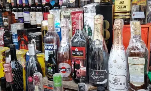 NAFDAC confiscates wines, spirits worth  N8m from Apogbon market