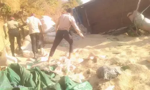 12 die, 5 wounded in auto crash in Sokoto