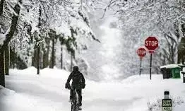 Winter Storms: Biden announces state of emergency in California