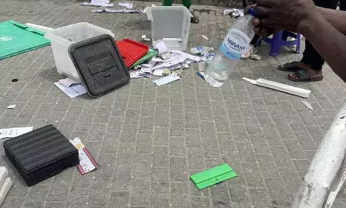 Voters in Lagos flee as thugs smash ballots