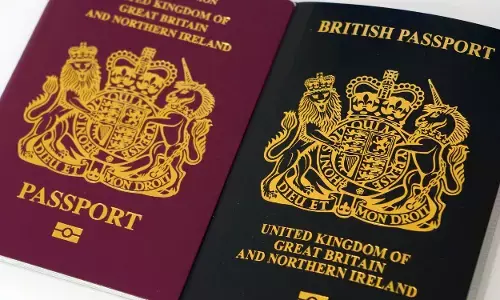 UK passport office staff commence 5 week strike