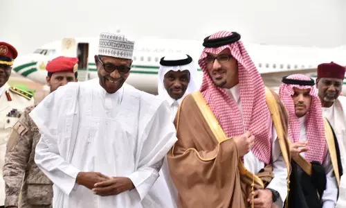Buhari arrives in Medina for minor pilgrimage, official visit