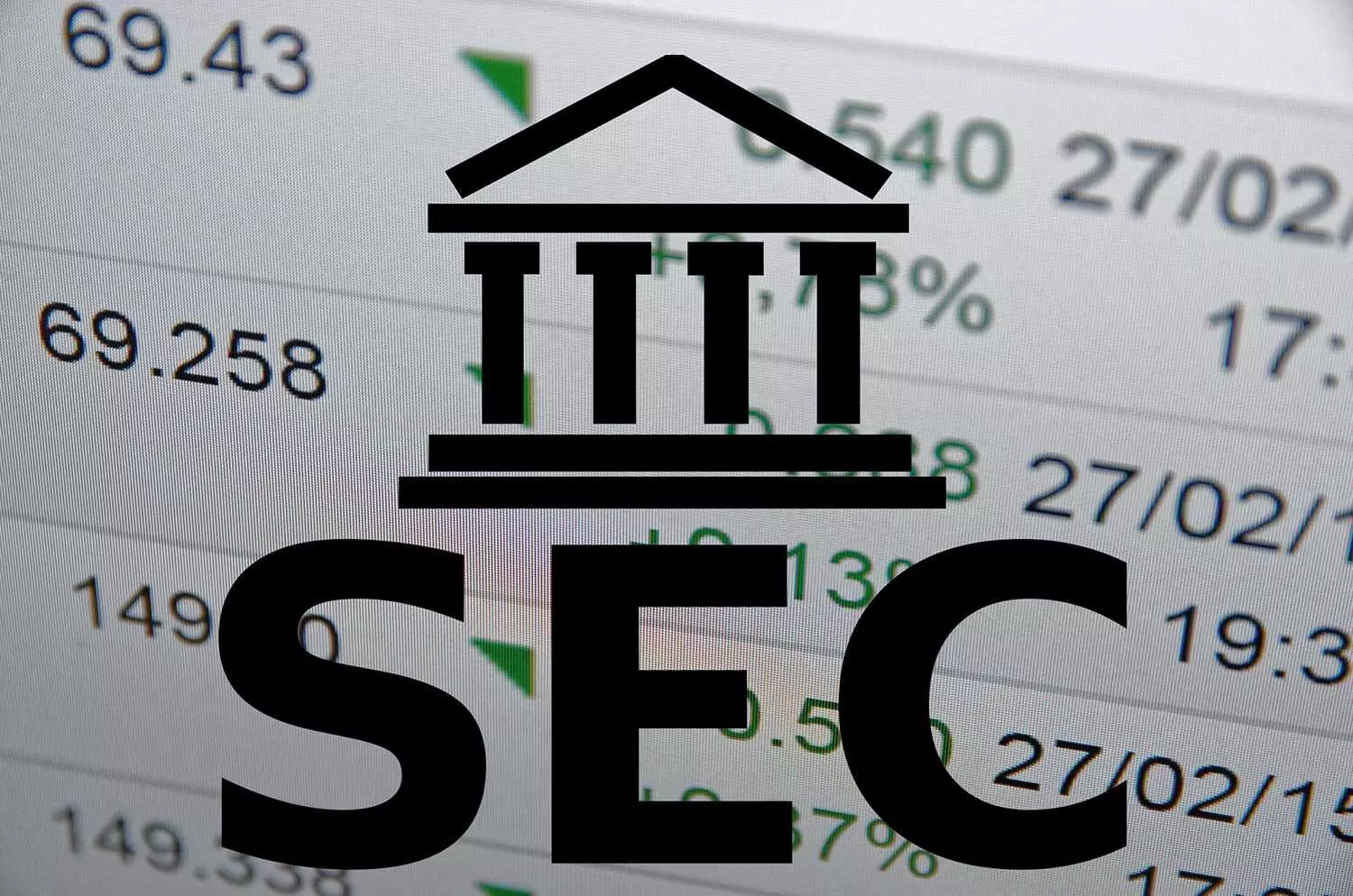 SEC blacklists 6 online trading sites
