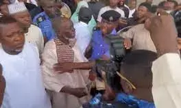 Labour Party factions brawl at Presidential Election Petition Court + video