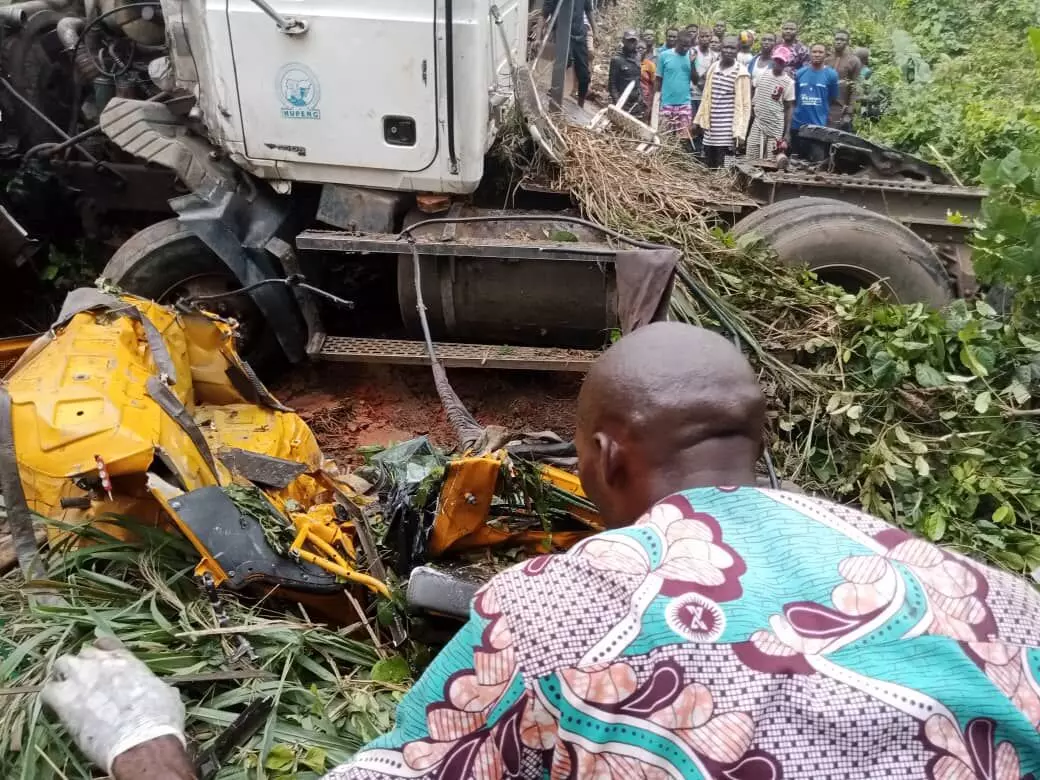 Breaking: Multiple auto crash in Ogun lead to 1 death, 5 injured