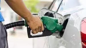 Petrol price falls slightly to N254 per litre in April 2023  – NBS
