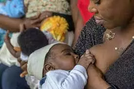 Breastfeeding doesn’t cause breast to sag- says experts