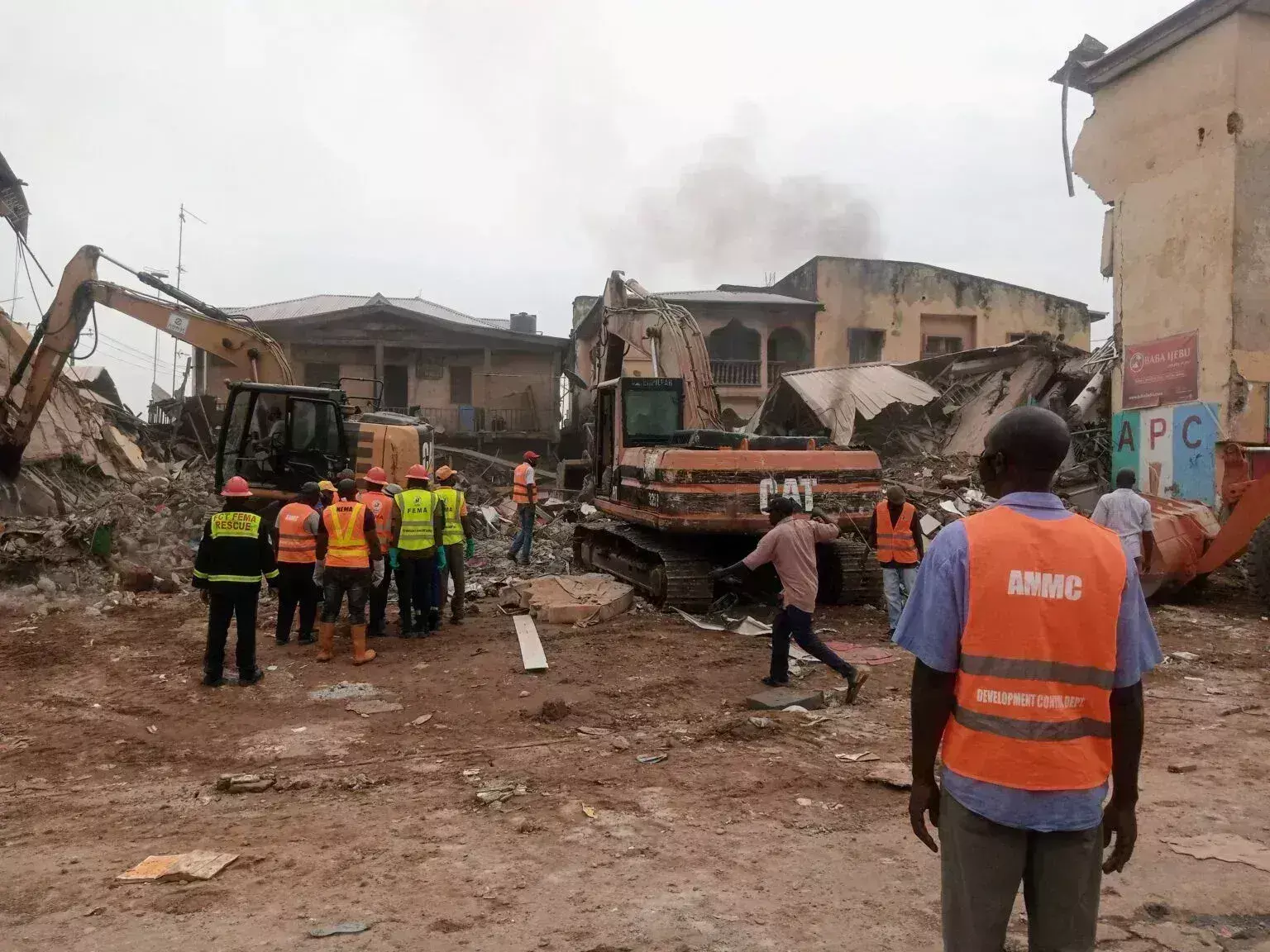 Building collapse: Wike orders arrest of landlord, as victims count their losses