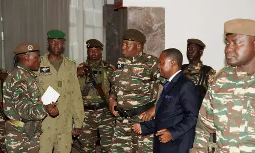 Niger junta orders police to expel French ambassador
