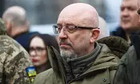 Ukrainian defense minister submits resignation letter