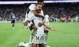 Real Madrid come from behind to beat Real Sociedad