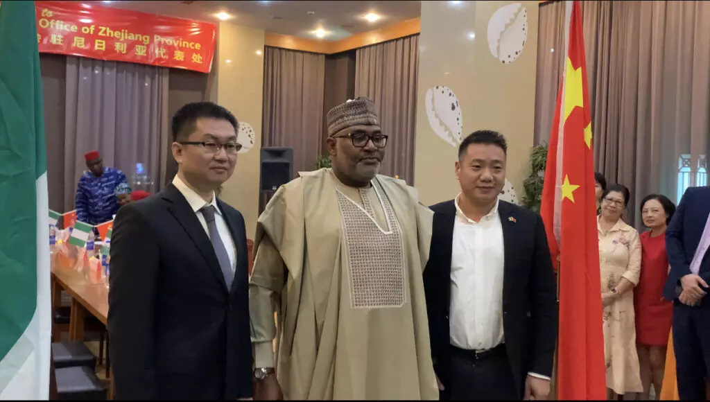 State Minister urges Chinese investors to explore steel development