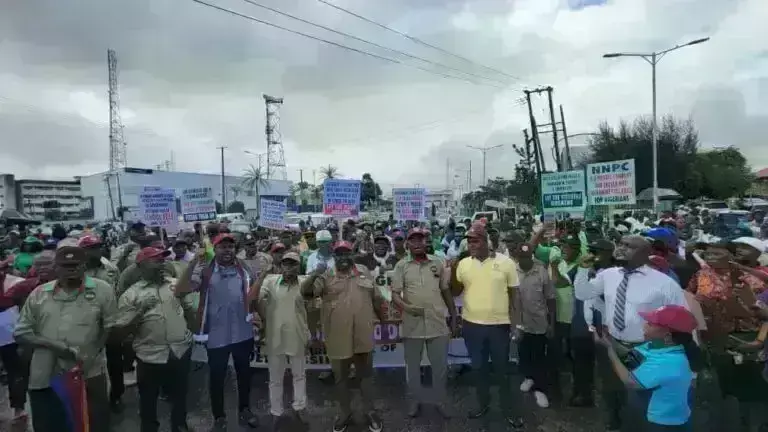 How fuel subsidy removal affect Nigerian workers