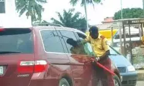 LASG impounds 100 vehicles parked on bridges