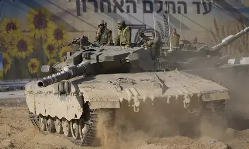 Israel-Hamas War: Israeli army continues ground advance in Gaza Strip