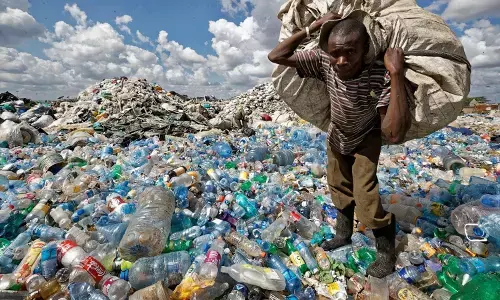 Global negotiations to end plastic pollution enter third round