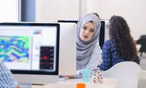 Top court rules EU gov’t offices can ban headscarves at work