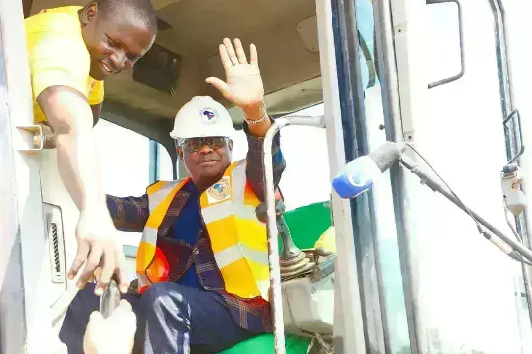 Wike inaugurates rehabilitation, resurfacing of 49 roads in Abuja