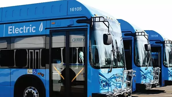 Oando to roll out 12000 electric buses in Nigeria