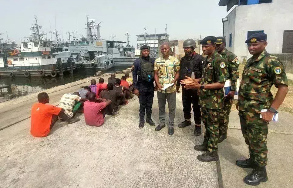 Navy arrests 11 suspects for attempting to construct illegal refinery