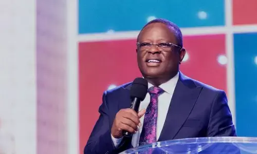 Umahi assures NAE partnership in road construction, management