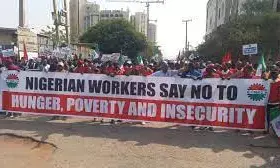 NLC protesters converge on Ikeja, march to Alausa NLC protesters converge on Ikeja, march to Alausa