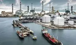 Big companies facing pressure over investment in oil and gas - Expert