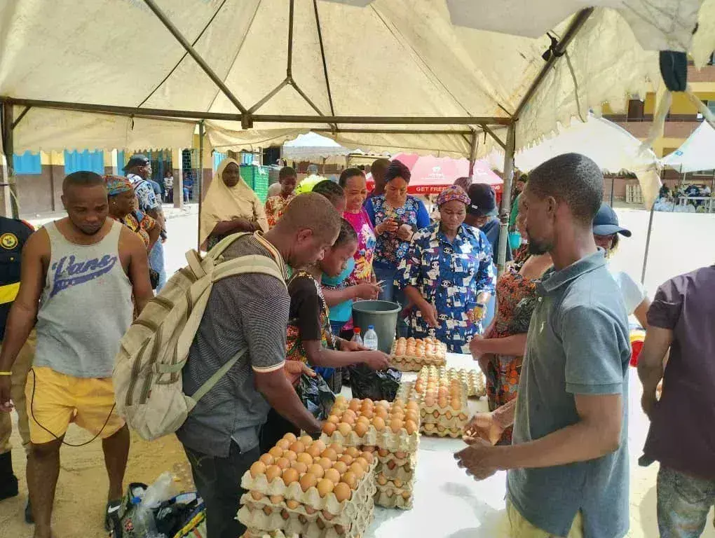 Lagos residents laud Sanwo-Olu over reduction in prices of food items