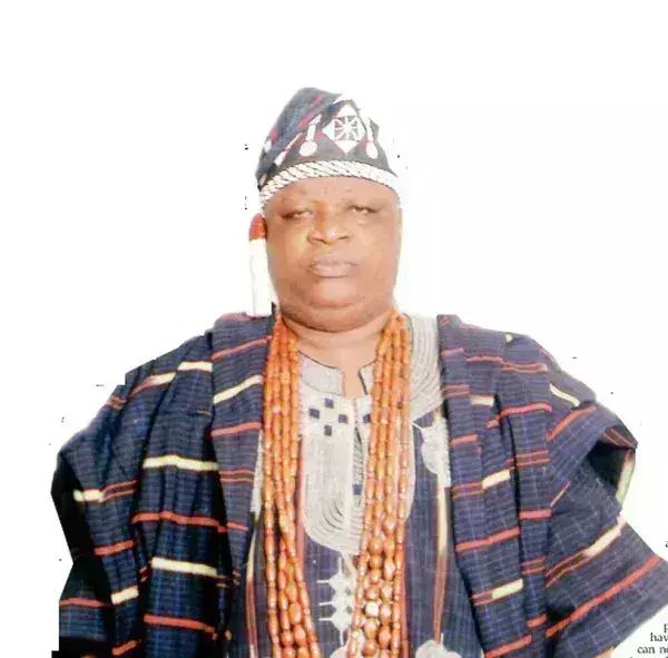 Tinubu mourns traditional ruler of Isolo, Oba Agbabiaka