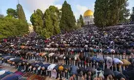 Police denounce booing of Emir Sanusi, warn troublemakers