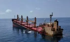 Vessel sinks in Red Sea 1 week after Houthi attack