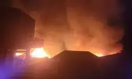 Traders count loses in Karu market fire Traders count loses in Karu market fire