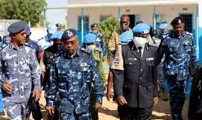 Police order all foreigners to leave Khartoum