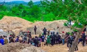 FG shuts down illegal gold mine in kogi
