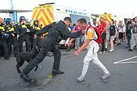 China issues safety warning to its citizens in UK