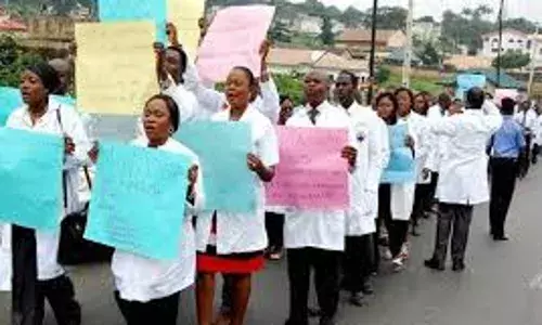 UCH resident doctors stage peaceful protest