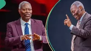 Pastor Kumuyi storms Warri for global crusade Pastor Kumuyi storms Warri for global crusade
