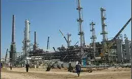 Association advises Dangote, refiners to sell in naira