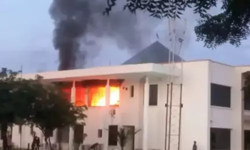 KTSG probes Governor’s office inferno