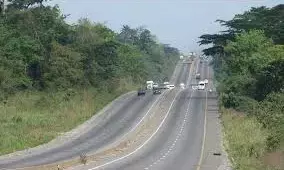 FG to begin palliative work on Sagamu-Ijebu Ode Highway