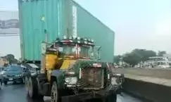 Truck driver allegedly kills revenue collector, flees