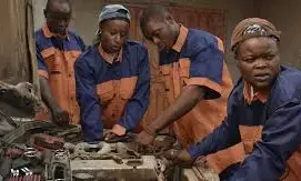 Auto mechanics groan as patronage drops