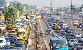 FG determined to eliminate gridlock in Lagos at Christmas — Official FG determined to eliminate gridlock in Lagos at Christmas — Official