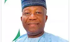 Ex-Minister urges Nigerians to shun money politics